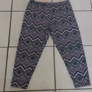 Pattern pants